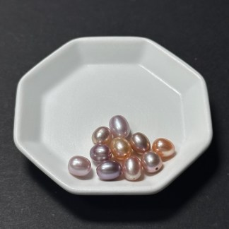 天然淡水珍珠配件｜通孔 極光怪色金屬水滴米珠 6mm 1粒｜串珠材料